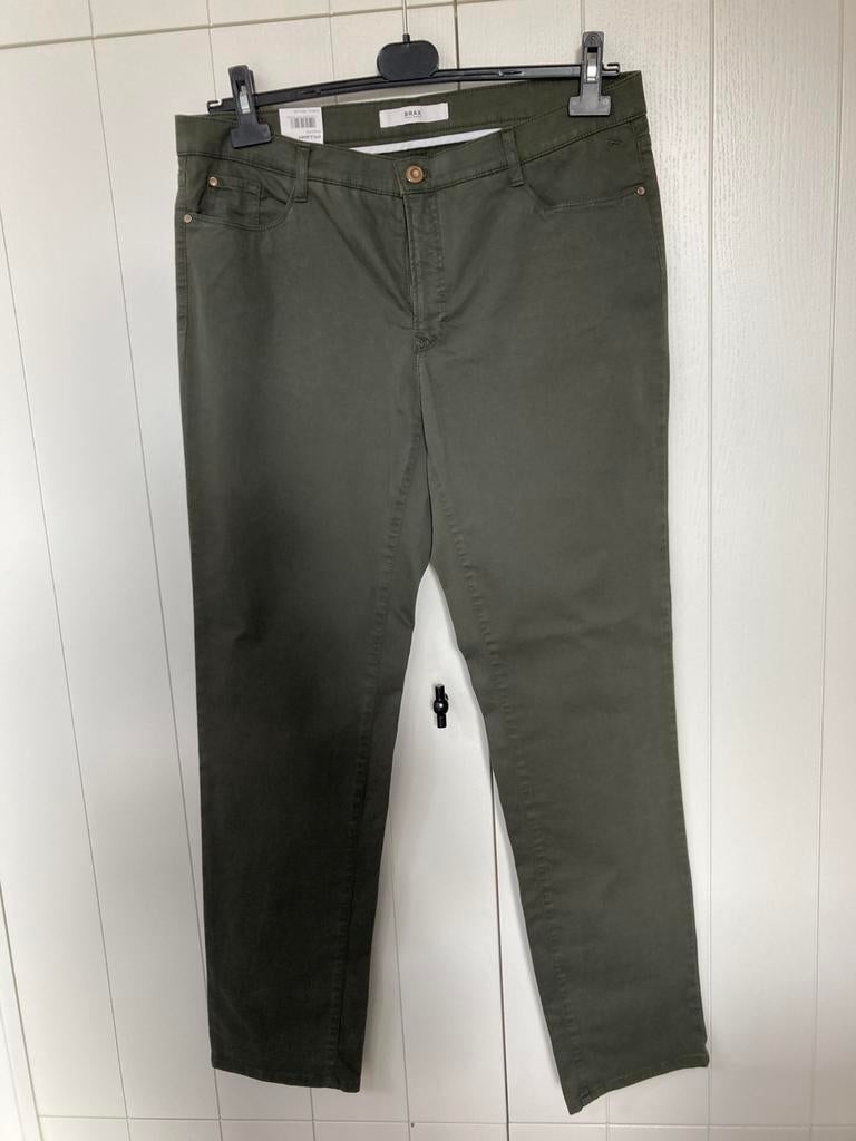 Nieuwe Brax broek met prijskaartje. ( maat 44), Ophalen of Verzenden, Nieuw, Maat 42/44 (L), Groen