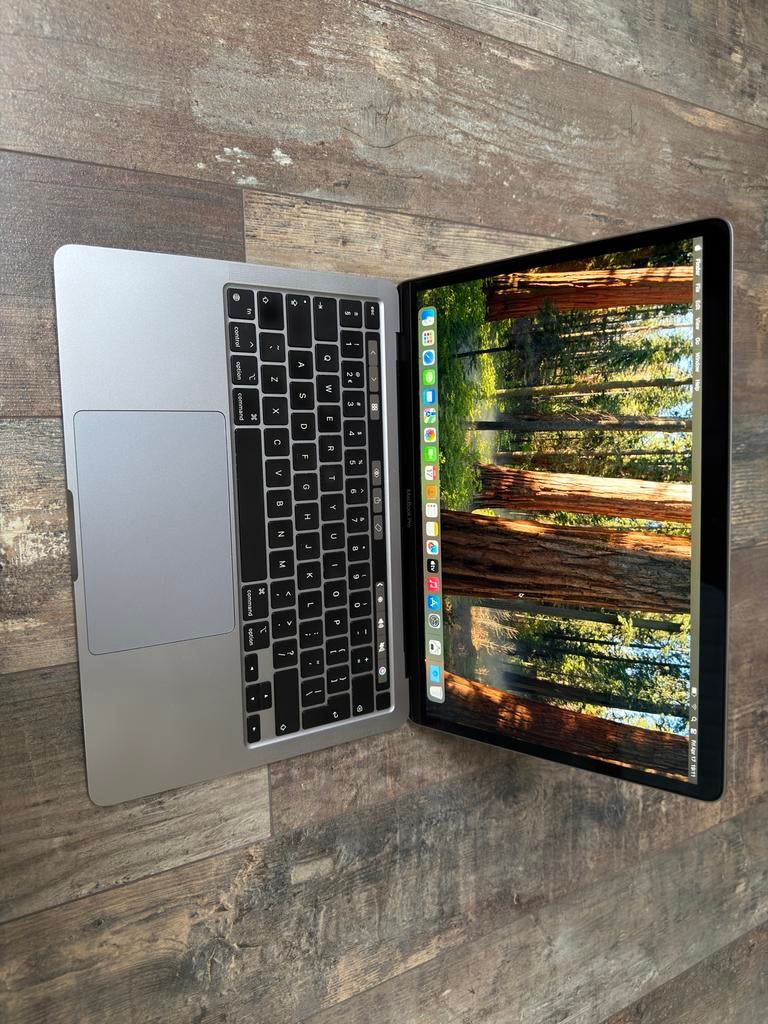 Macbook Pro M1, Ophalen, Zo goed als nieuw, 8 GB, MacBook