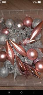 Verschillende kerstversieringen (doe maar een bod), Enlèvement