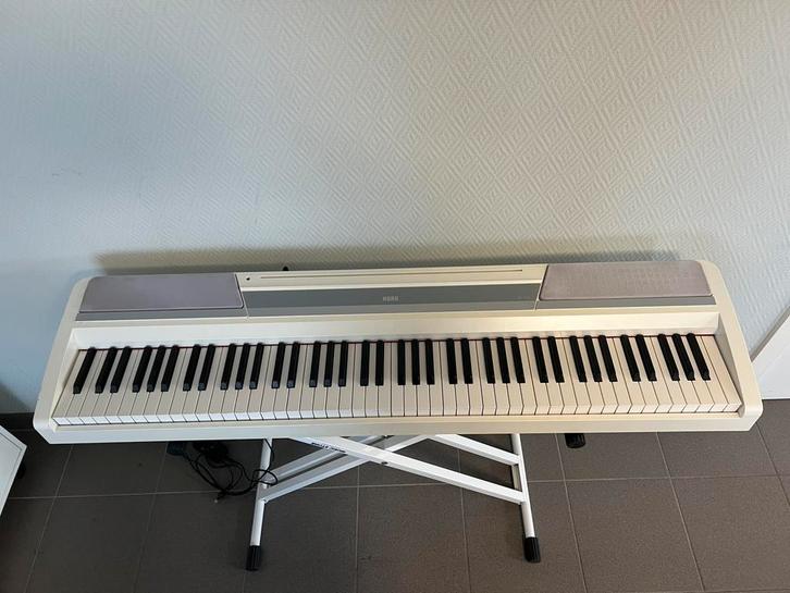 KORG SP - 170 piano, Musique & Instruments, Pianos, Comme neuf, Piano, Digital, Enlèvement