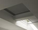 VELUX FSK verduisterend plisse op zonne-energie 100x150 cm, Ophalen, 100 tot 150 cm, Zwart plissé, Zo goed als nieuw