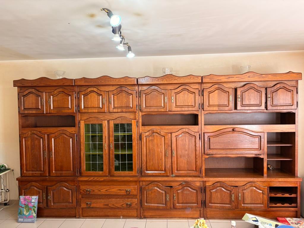 Grand vaisselier en chêne massif, Antiquités & Art, Enlèvement