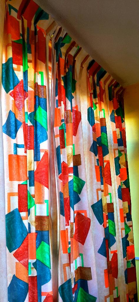 Vintage Overgordijnen = 8 Enorme lappen stof - Colorblocking, Huis en Inrichting, Stoffering | Gordijnen en Lamellen, Gebruikt