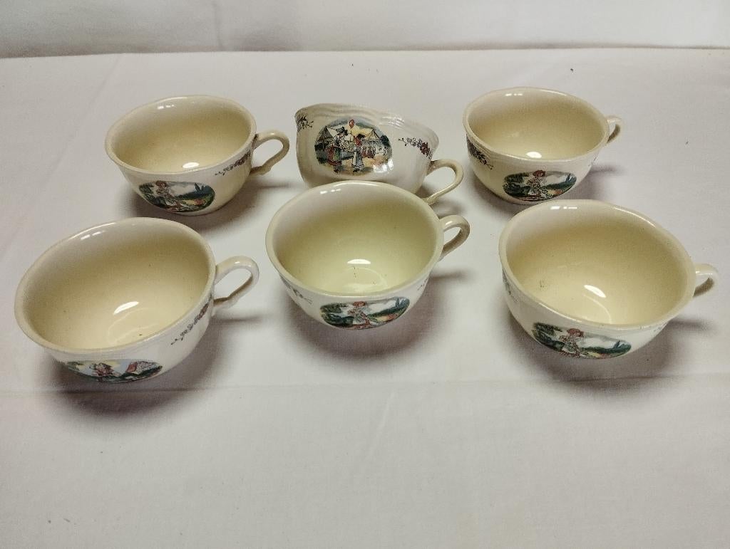 6 tasses de la manufacture de Sarreguemines. Vintage, Antiquités & Art, Enlèvement