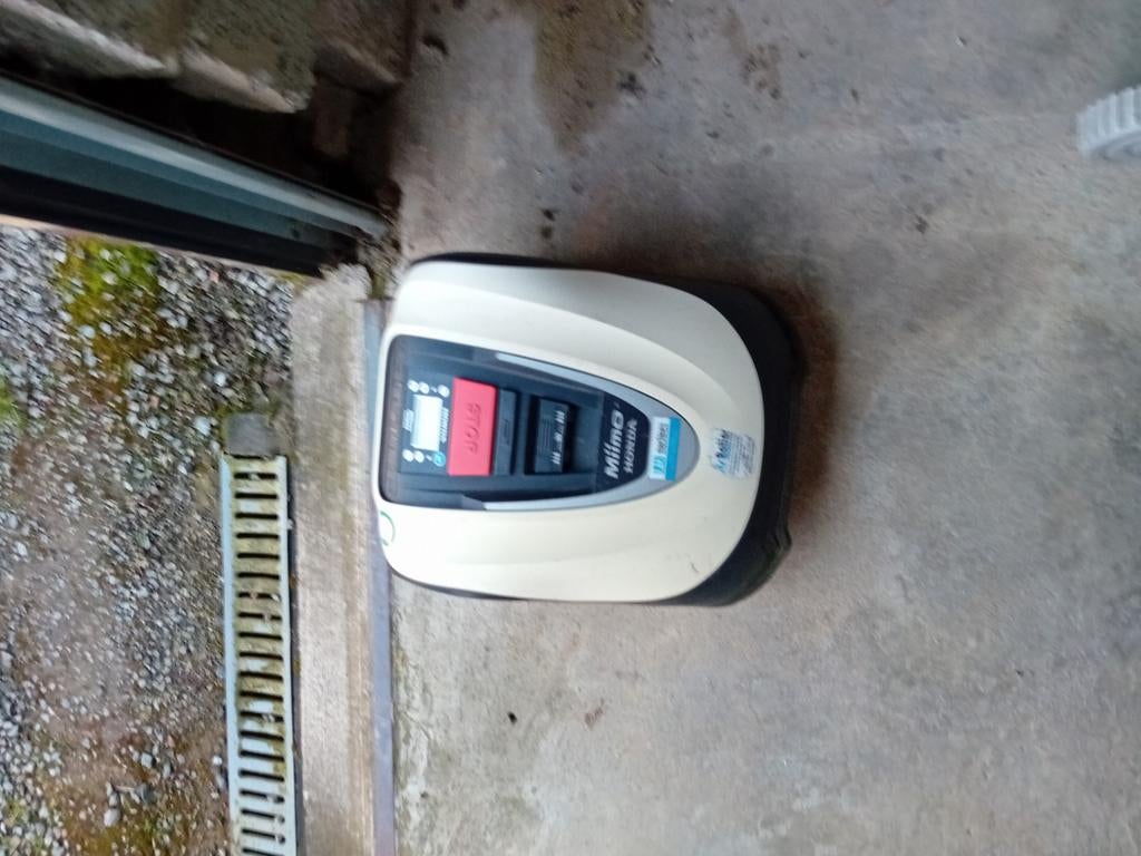 Robotmaaier, Ophalen