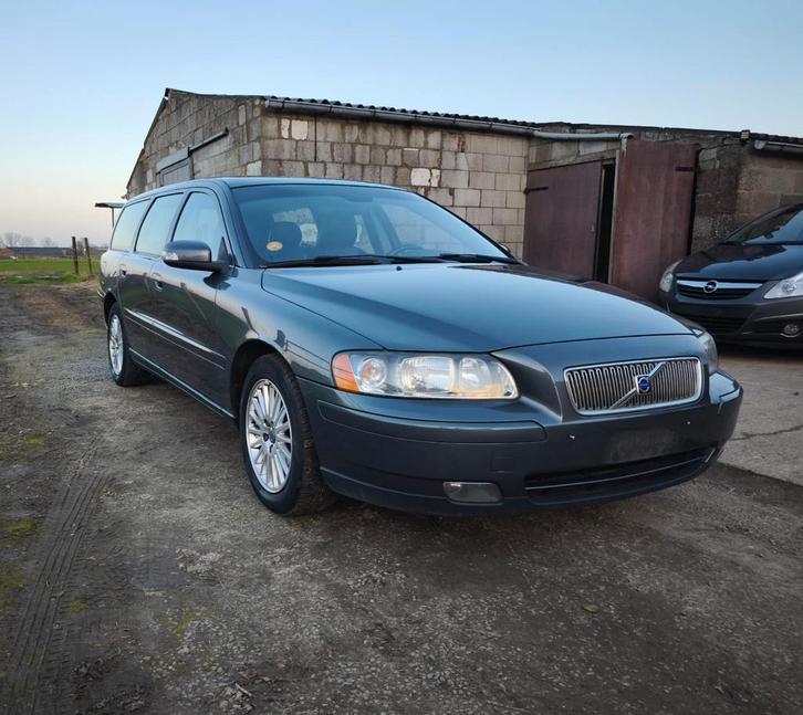 Volvo v70 2.4 Diesel euro4, Autos, Volvo, Particulier, V70, Air conditionné, Verrouillage central, Cruise Control, Vitres électriques
