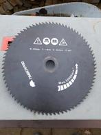 Zaagblad bosmaaier, Enlèvement