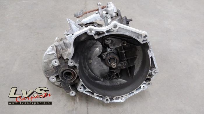 Boîte de vitesse d'un Opel Astra, Autos : Pièces & Accessoires, Transmission & Accessoires, Opel, Utilisé, 3 mois de garantie