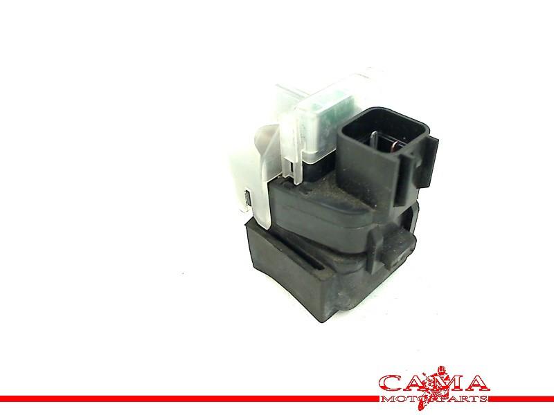 SOLÉNOÏDE DU DÉMARREUR GSX 650 F 2008-2012 (GSX650F CJ1), Dhr. S. di Majo, Utilisé, Info@cama-motorparts.nl, P.J. Troelstraweg 8 8
3144 CX  MAASSLUIS, NL