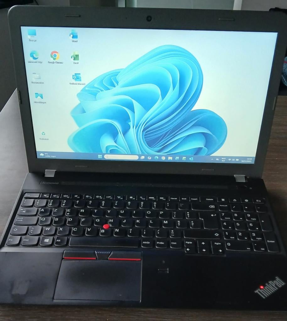 Lenovo ThinkPad E550, 15 inch, Refurbished, SSD, Azerty