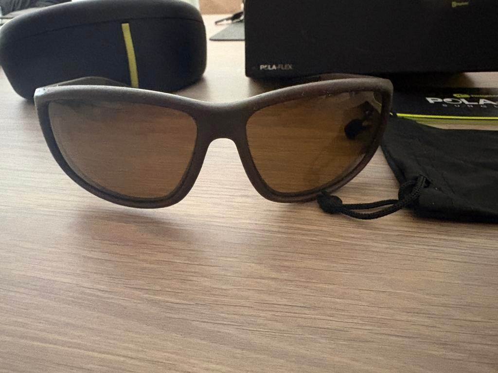 Lunettes de soleil Pola Flex bronze foncé, Enlèvement ou Envoi, Comme neuf