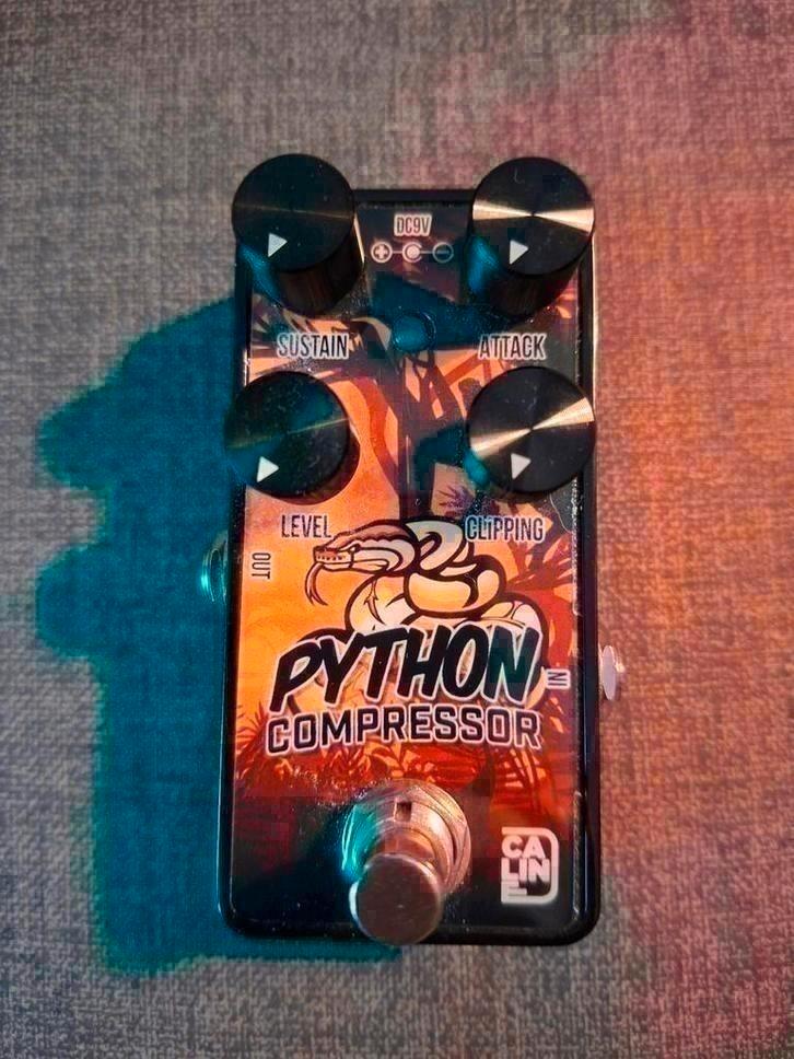 Splinternieuwe Caline Python compressor, Musique & Instruments, Effets, Neuf, Enlèvement ou Envoi