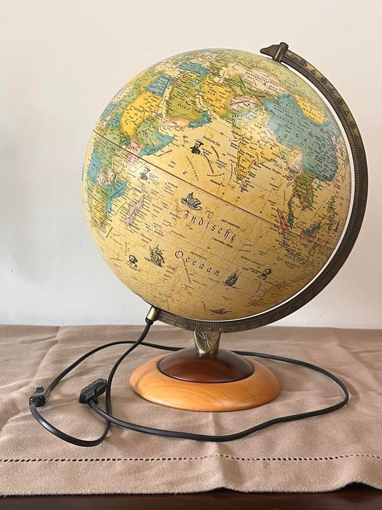 MOOIE WERELDBOL, Ophalen of Verzenden