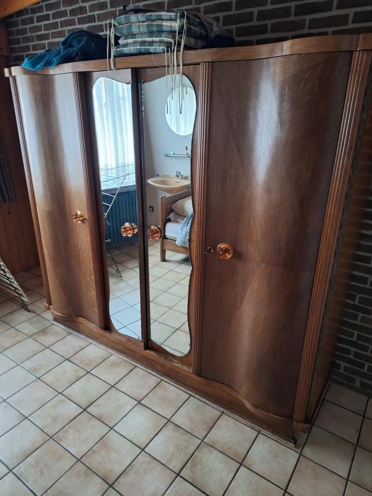 Oude kleerkast, Huis en Inrichting, Slaapkamer | Complete slaapkamers, Ophalen, Gebruikt