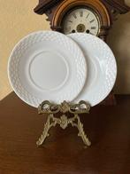 2 soucoupes / assiettes a dessert Arcopal, Enlèvement ou Envoi, Utilisé, Assiettes(s)