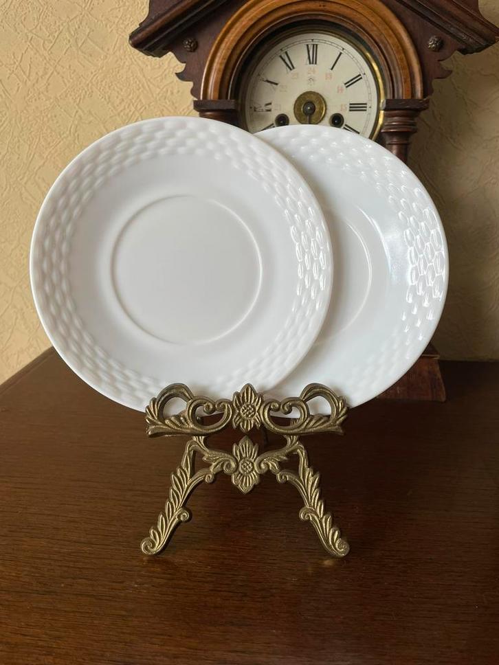 2 schotels/dessertborden Arcopal, Huis en Inrichting, Keuken | Servies, Gebruikt, Bord(en), Ophalen of Verzenden