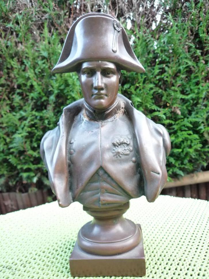 Buste van Napoleon-stenen sculptuur uit zijn tijd, Antiek en Kunst, Kunst | Beelden en Houtsnijwerken, Ophalen of Verzenden