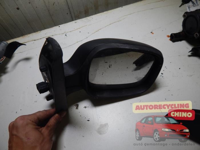 Rétroviseur extérieur droit d'un Renault Kangoo, Autos : Pièces & Accessoires, Rétroviseurs, Renault, Utilisé, 3 mois de garantie