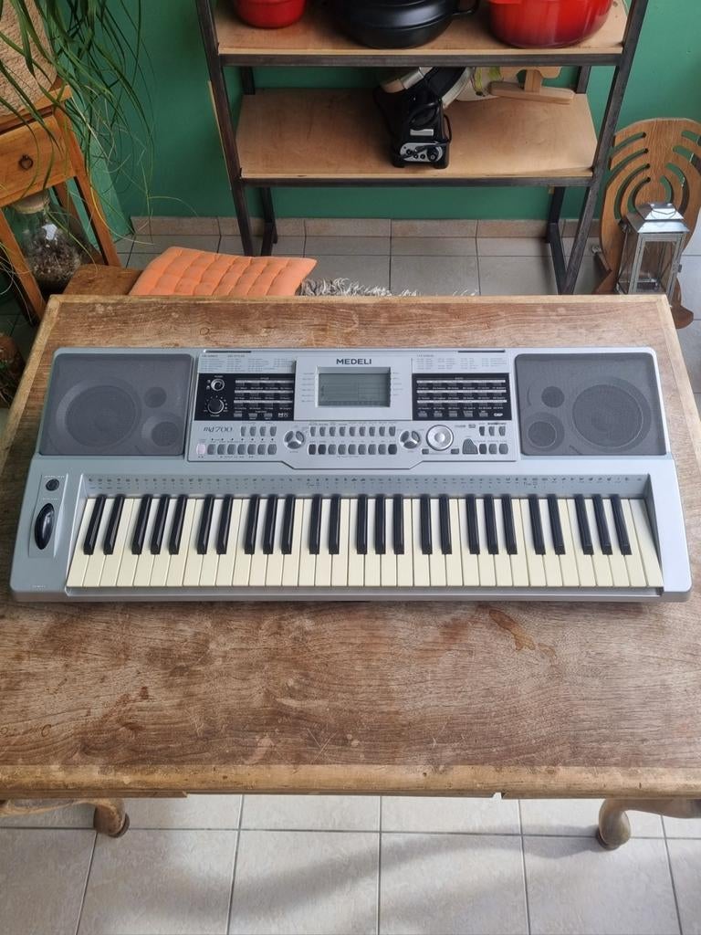 Medeli Keyboard md700, Musique & Instruments, Claviers, Enlèvement, Medeli