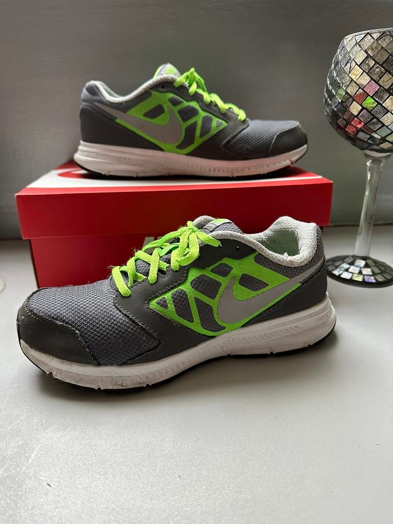 Nike maat 38,5 nieuwe staat, Ophalen of Verzenden, Zo goed als nieuw