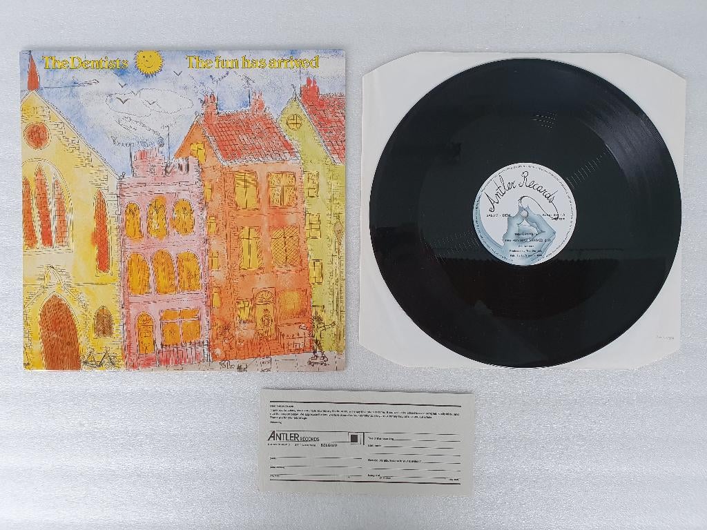 LP The Dentists - The Fun has Arrived, Ophalen of Verzenden, Gebruikt, 12 inch, Maxi-single