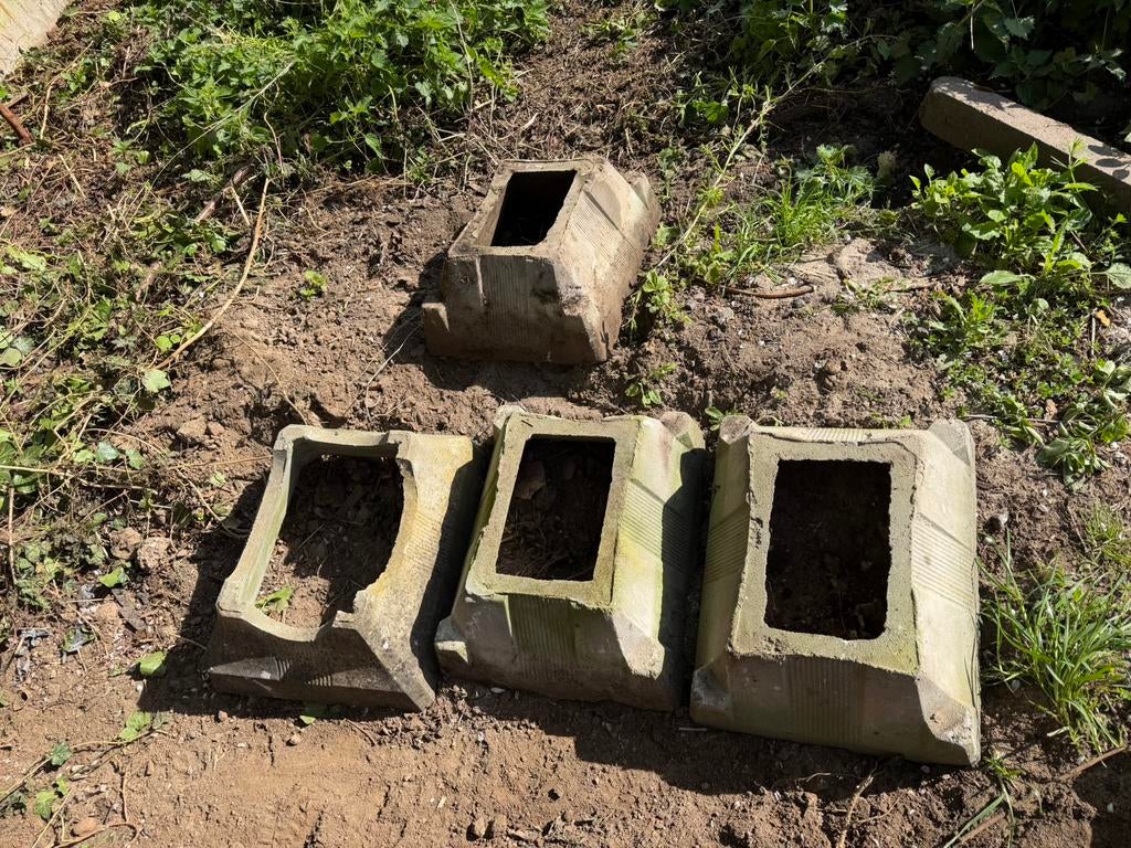 4 x Schoorsteenkappen, Doe-het-zelf en Bouw, Dakpannen en Dakbedekking, Ophalen, Gebruikt