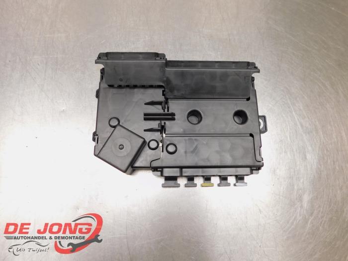 Zekeringkast van een Mercedes E-Klasse, Gebruikt, -, Ophalen of Verzenden, -