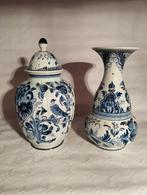 vase et pot en faïence blanc et bleu, Antiquités & Art, Enlèvement
