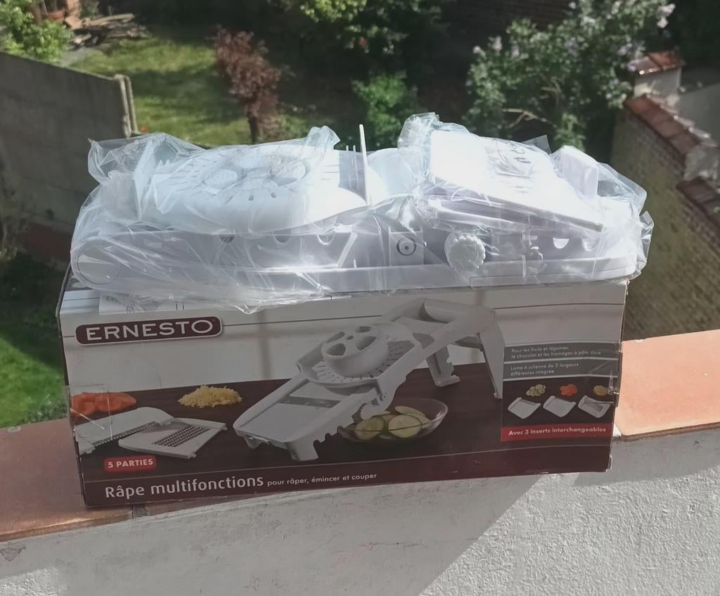 ERNESTO multifunctionele rasp/mandoline - Conditie Nieuw, Ophalen, Nieuw