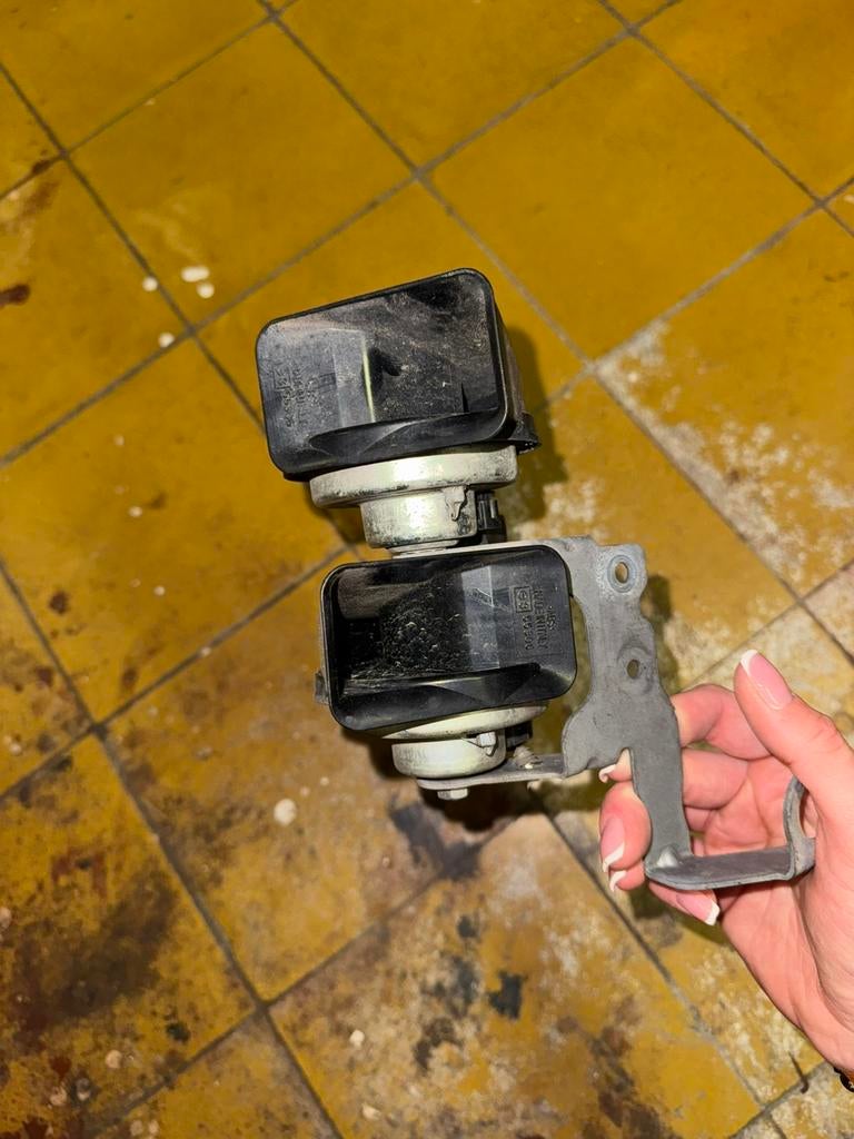 Klaxon Audi A3 8P7, Autos : Pièces & Accessoires, Enlèvement, Audi
