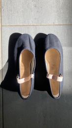 Chausures de caractere danse classique taille 13 1/2, Sports & Fitness, Enlèvement, Utilisé, Chaussures