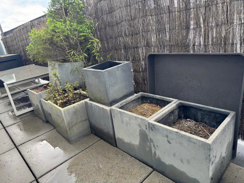 Table basse de jardin et 8 pots carrés, Jardin & Terrasse, Enlèvement, Utilisé, Pierre, Jardin