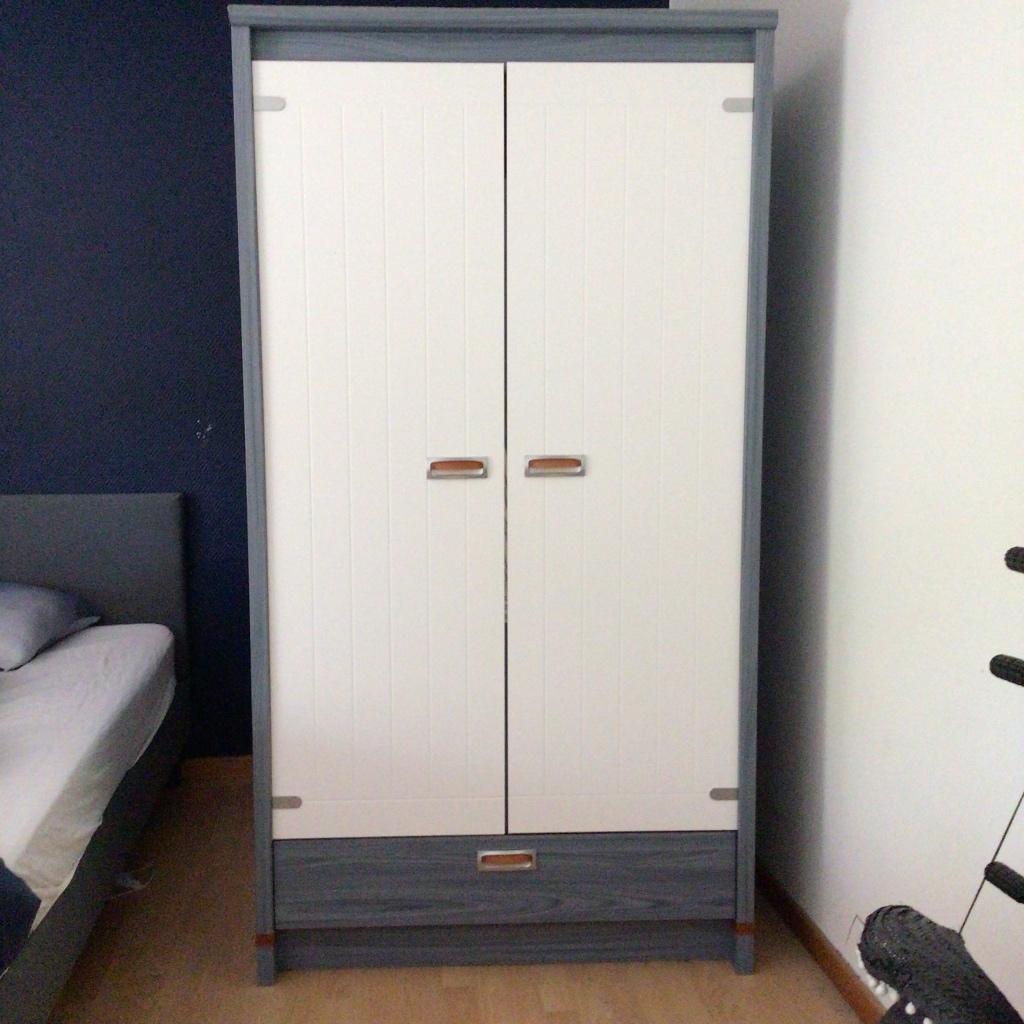 Armoire en bois blanc et bleu chambre enfant, 105 cm ou plus, Comme neuf, Enlèvement, 50 à 70 cm