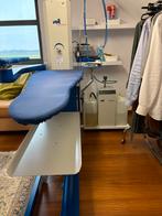 Strijktafel. Met stoomgenerator. VEIT, Electroménager, Fers à repasser & Planches à repasser, Enlèvement, Comme neuf