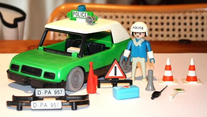 Playmobil 3215 Politiewagen (vintage 1977) + donorwagen, Kinderen en Baby's, Speelgoed | Playmobil, Gebruikt, Complete set, Ophalen of Verzenden