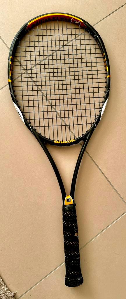 3 Wilson K-blade 98 tennis rackets, Sports & Fitness, Tennis, Utilisé, Raquette, Wilson, L3, Enlèvement