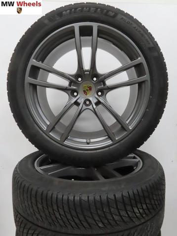 Porsche Cayenne Coupe model 2024 21 inch velgen winterbanden beschikbaar voor biedingen