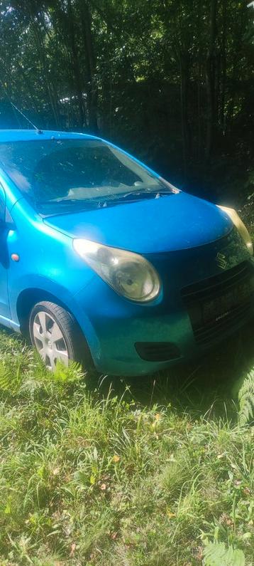 Suzuki Alto 1,0 essence année fin 2010 beschikbaar voor biedingen