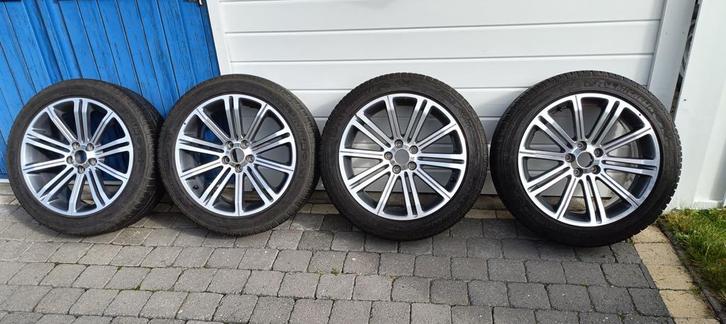 Peugeot RCZ 18” alu velgen met winterbanden, Auto-onderdelen, Banden en Velgen, Banden en Velgen, Winterbanden, 18 inch, 235 mm