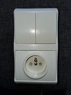 Elix stopcontact en dubbele schakelaar, Doe-het-zelf en Bouw, Elektriciteit en Kabels, Ophalen, Zo goed als nieuw, Schakelaar