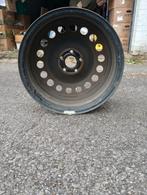Ford kuga .staal velgen + doppen, Ophalen, Gebruikt
