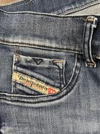DIESEL JEANS  + UN CADEAU ( ceinture diesel ) en cuir, Kleding | Dames, Ophalen, Zo goed als nieuw