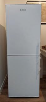 Koelkast, Elektronische apparatuur, Koelkasten en IJskasten, Ophalen, Gebruikt, 100 tot 150 liter, 140 tot 160 cm