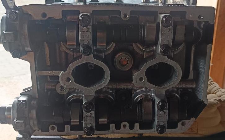 Subaru revisie gtt blok met v3 sti koppen, Auto-onderdelen, Motor en Toebehoren, Subaru, Ophalen