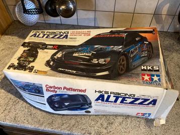 Tamiya TA04-R + Altezza body carbon look (LE!) beschikbaar voor biedingen
