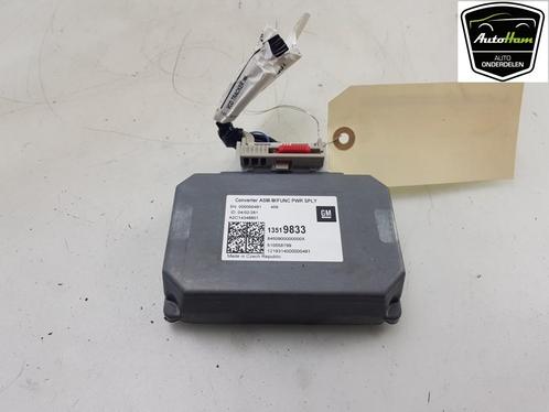 SPANNINGSREGELAAR Opel Insignia Sports Tourer (01-2017/-), Auto-onderdelen, Elektronica en Kabels, Opel, Gebruikt
