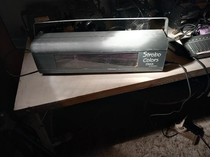 Color stroboscoop 3000w met DMX color changer (defect) 30 eu, Muziek en Instrumenten, Licht en Laser, Gebruikt, Licht, Ophalen of Verzenden
