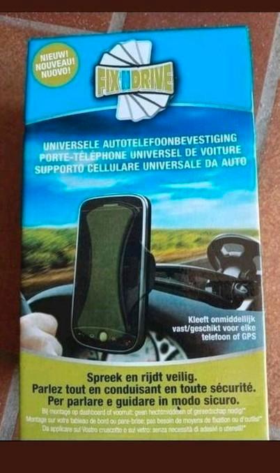 Set van 36 universele GSM-autodeuren Nieuw! 3€, Auto diversen, Carkits, Nieuw, Ophalen of Verzenden