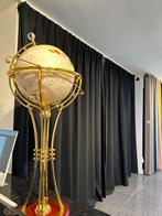 Globe unique avec fonction d'éclairage et détails dorés, Enlèvement ou Envoi