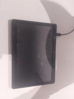 Tablette impeccable envoie moi un message je répond vite !